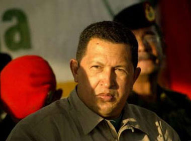 Presidente Chávez inició gira especial por unidades militares